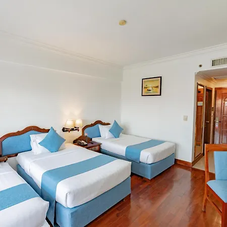 Hotel Somadevi Angkor Resort & Spa Siem Reap Exterior photo
