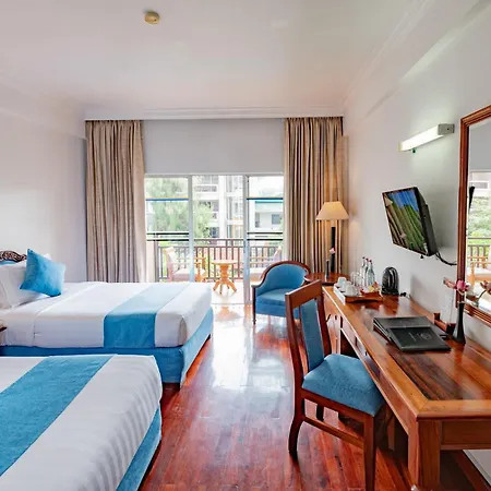 Hotel Somadevi Angkor Resort & Spa Siem Reap Exterior photo