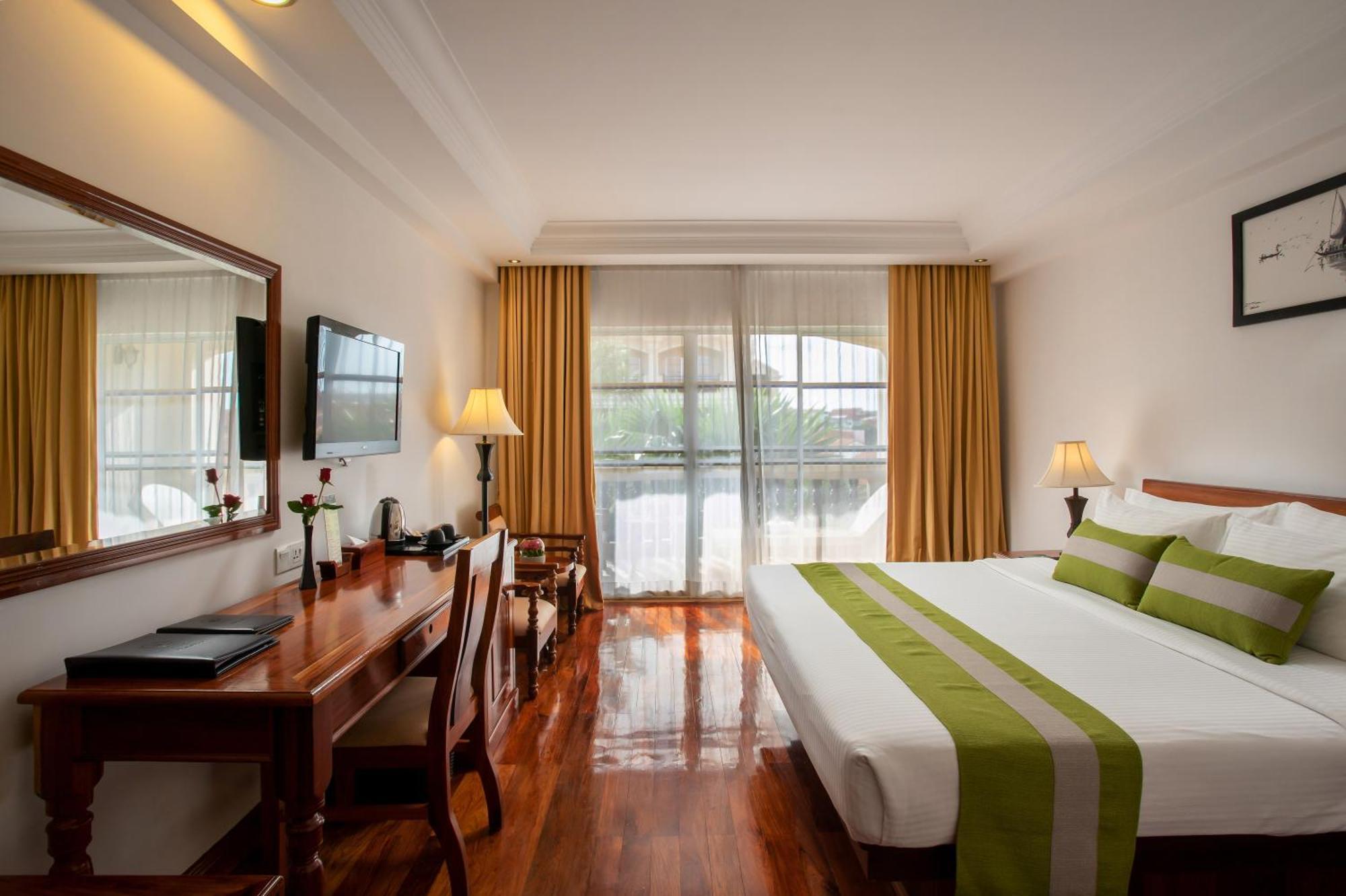 Somadevi Angkor & Hotel Siem Reap