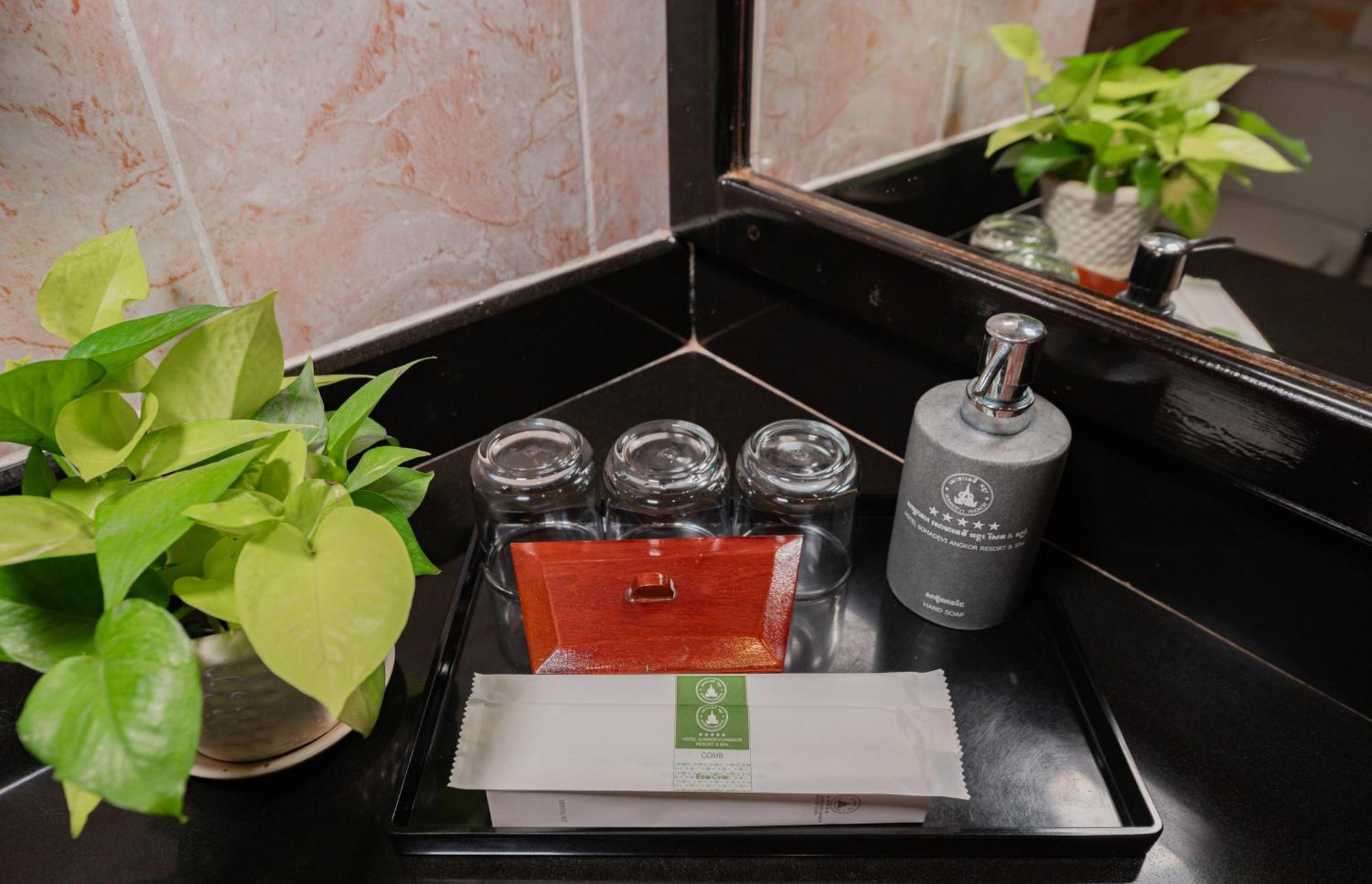 Hotel Somadevi Angkor &
