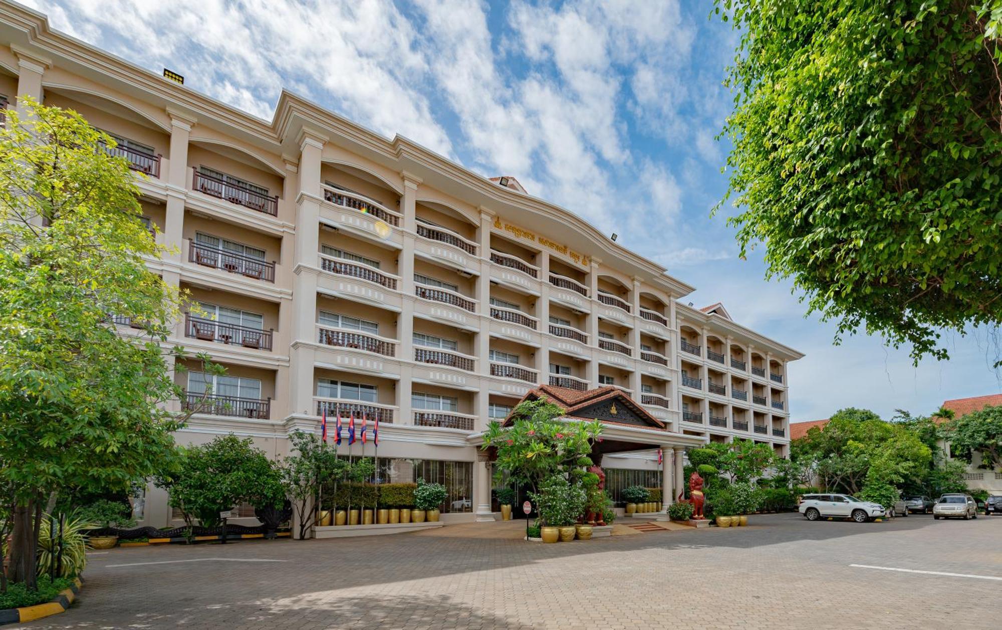 Somadevi Angkor & 5* Siem Reap